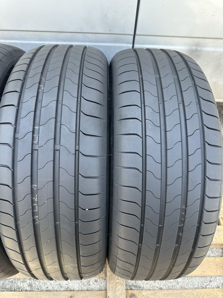 225/55/18 Bridgestone dot24