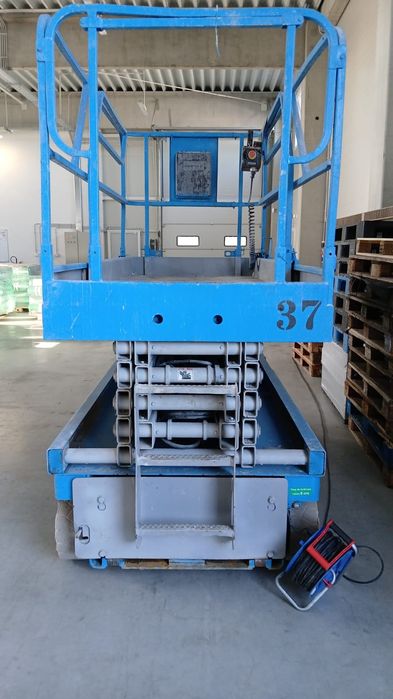 Societate vindem nacela electrica Haulotte 10m inaltime,Genie RATE