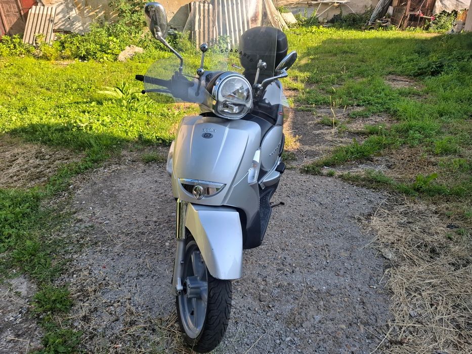 Motoscuter Aprilia Scarabeo