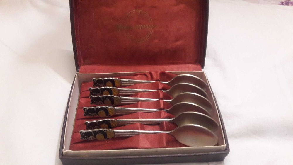 Алматинский мельхиор. Чайные ложки 6 штук. Мишка.