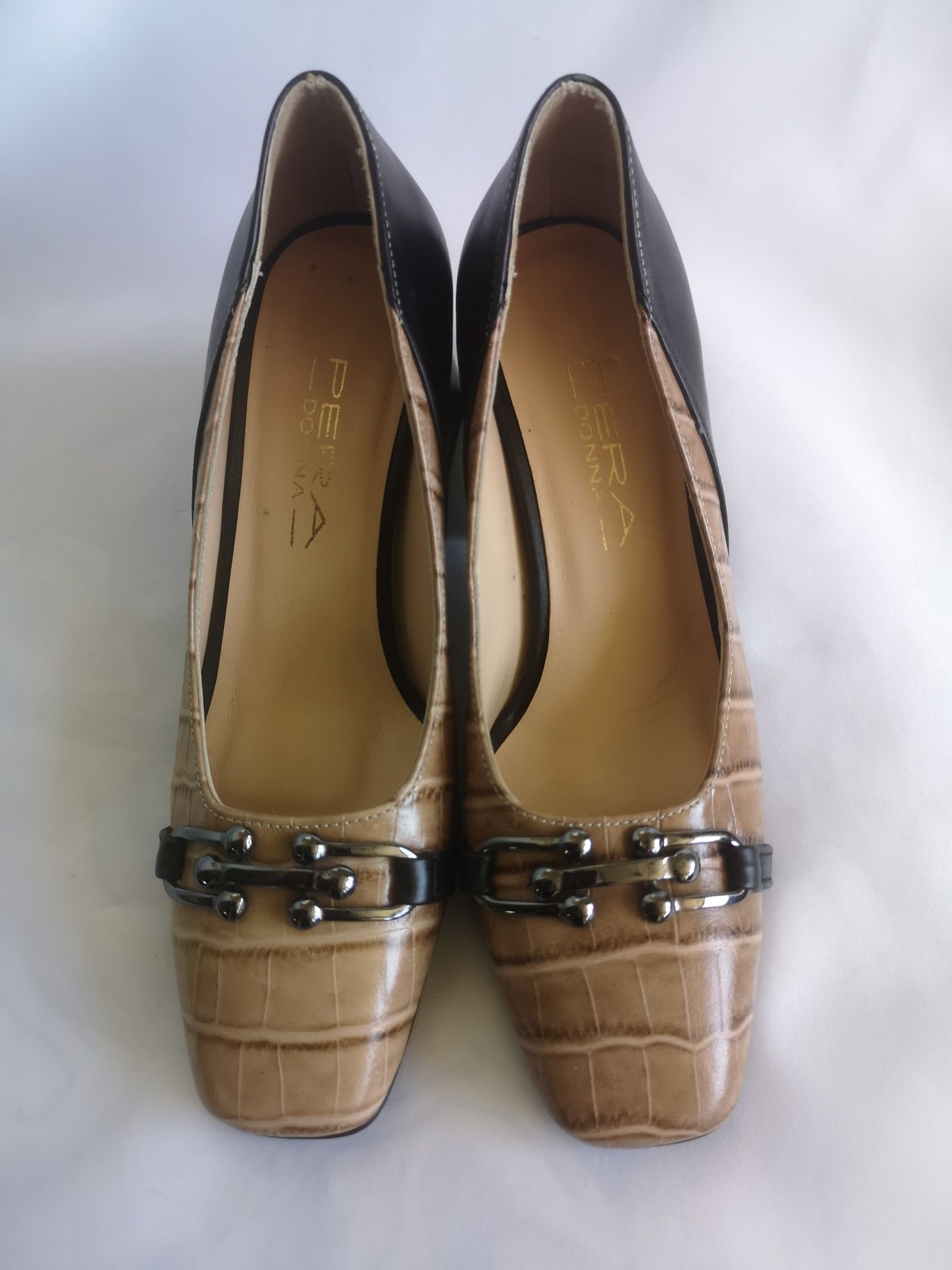 Pera donna, нови обувки естествена кожа, номер 34