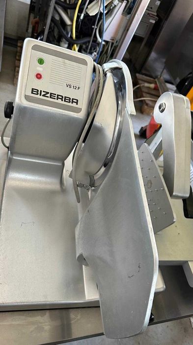 Feliator Bizerba VS 12 F cu plan vertical Drept lama de 330mm premium