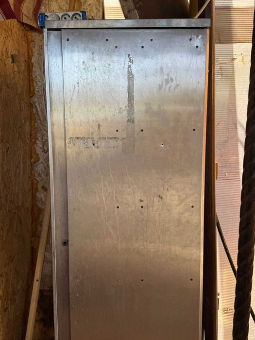 шкаф из нержавеющей стали