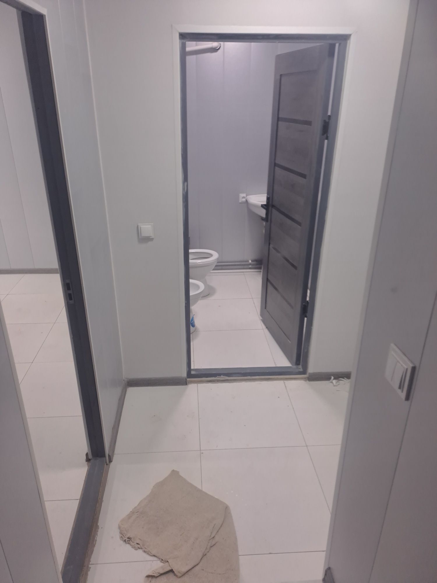 Продаётся не жилое помещение в доль дороги