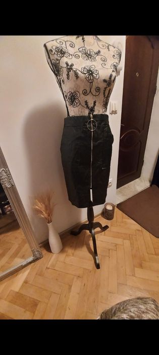 Fusta din piele ecologica neagra