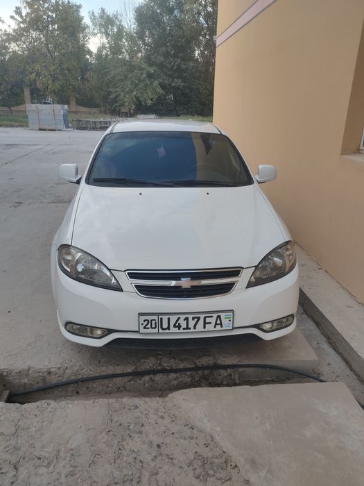 Автомобиль  жентира