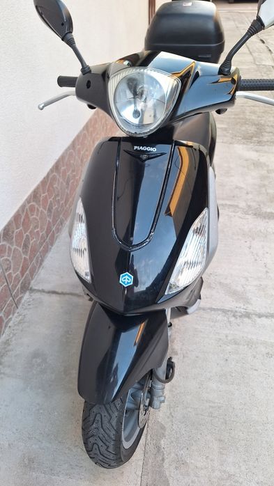 Vand scuter Piaggio Fly 50