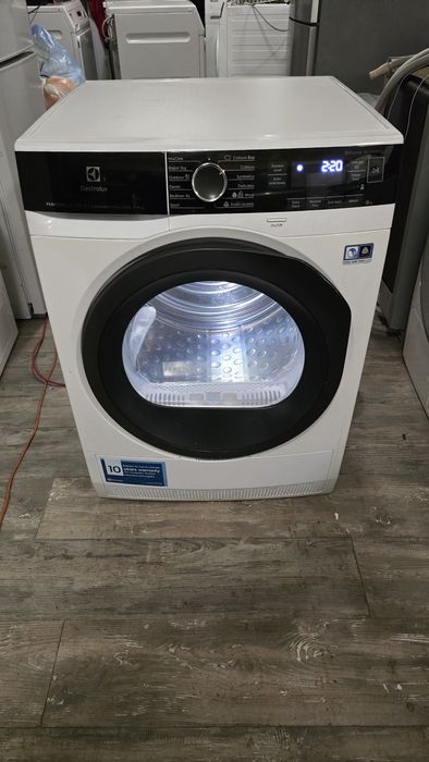 Сушилня Electrolux 9kg wi-fi 3D