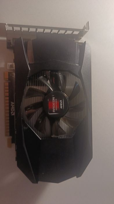 Placa video amd hd 7670m