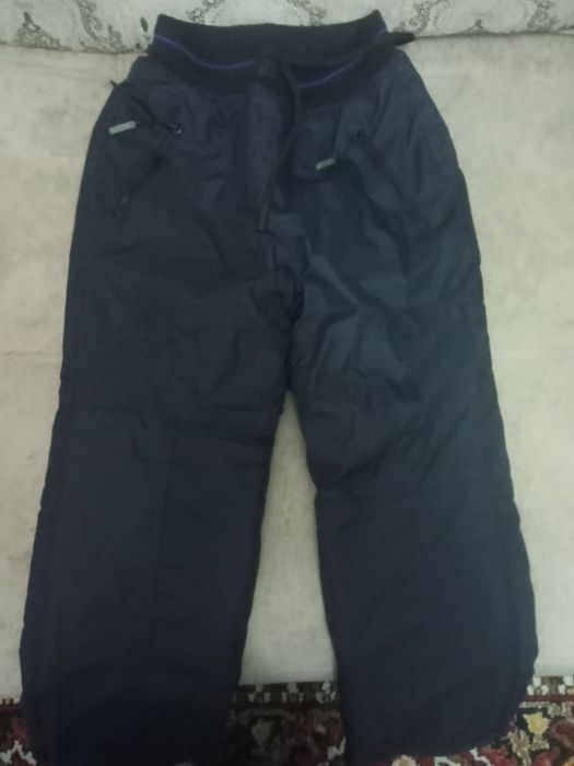 Продам брюки болоневве 2 пары детские