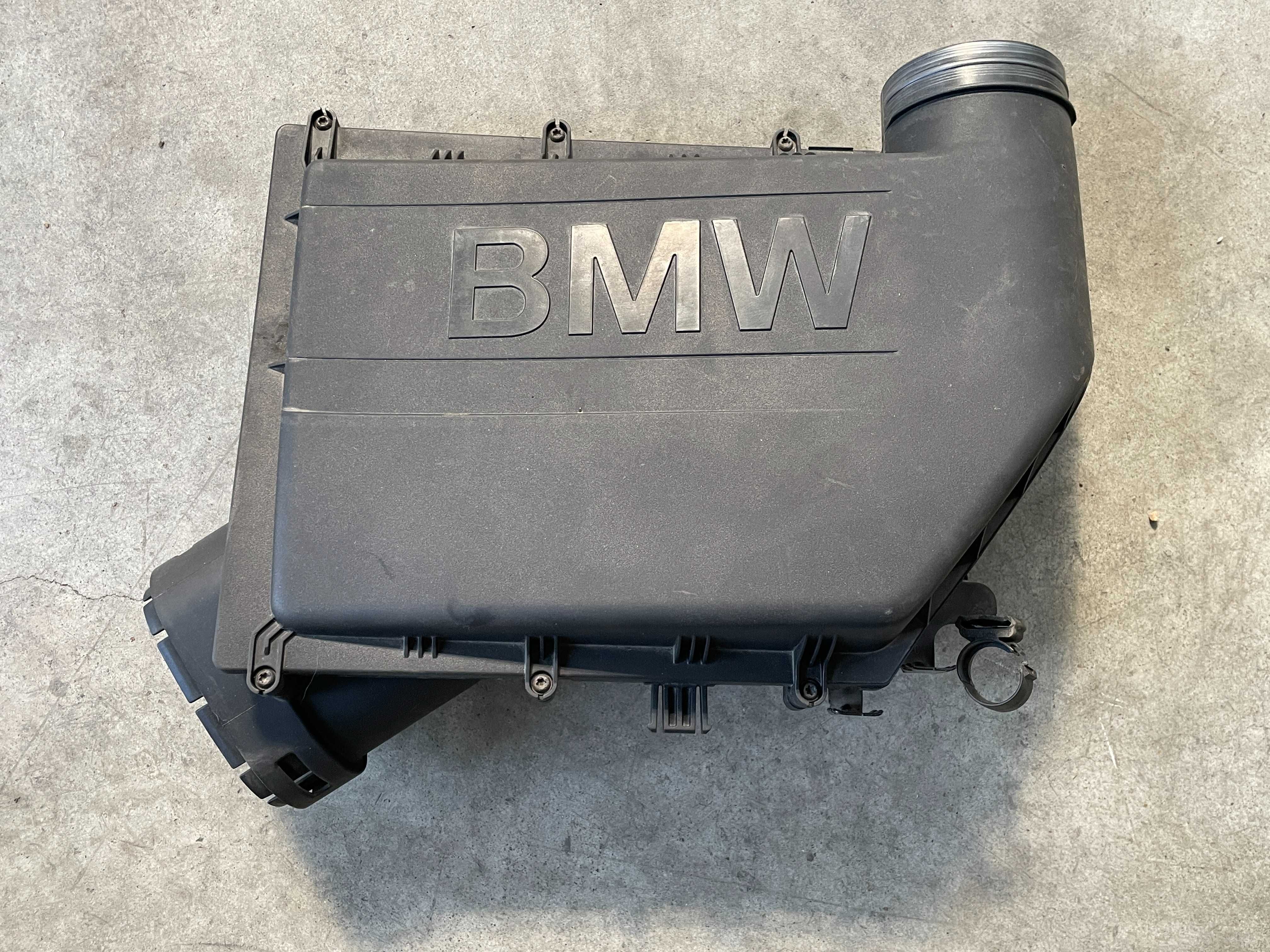 carcasa filtru aer Bmw seria 5/6/7 benzina N55 cod 7583725