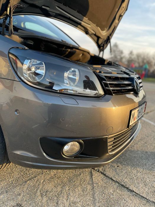 Mașina Touran style