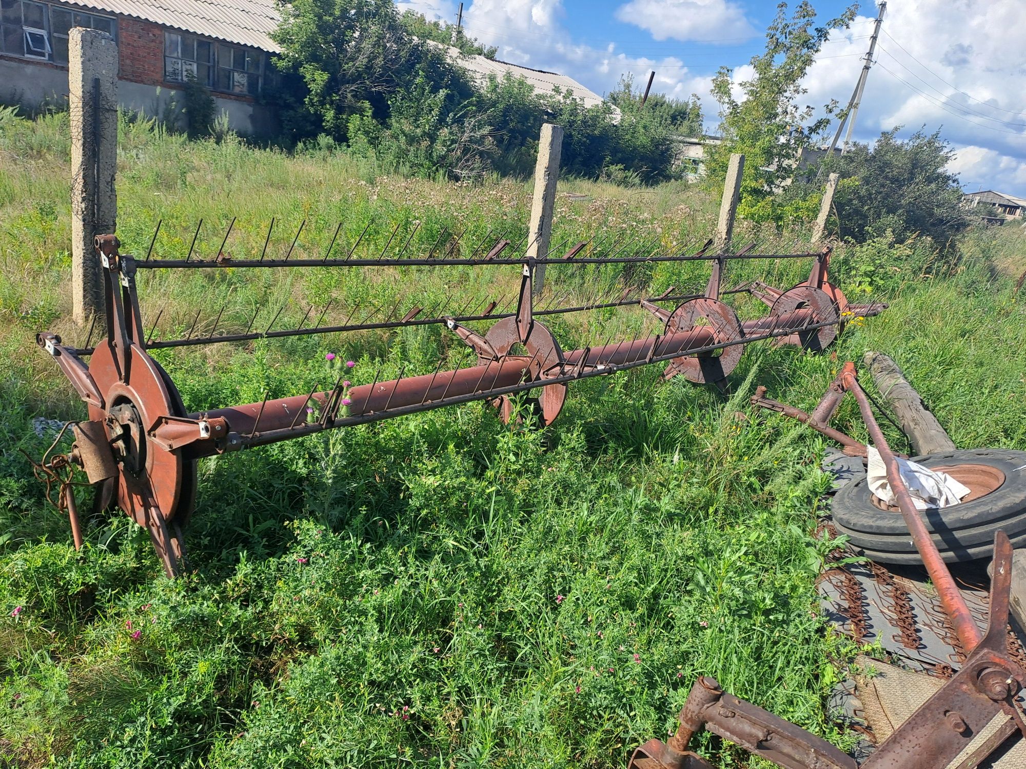 Продам жатку 6 метровая