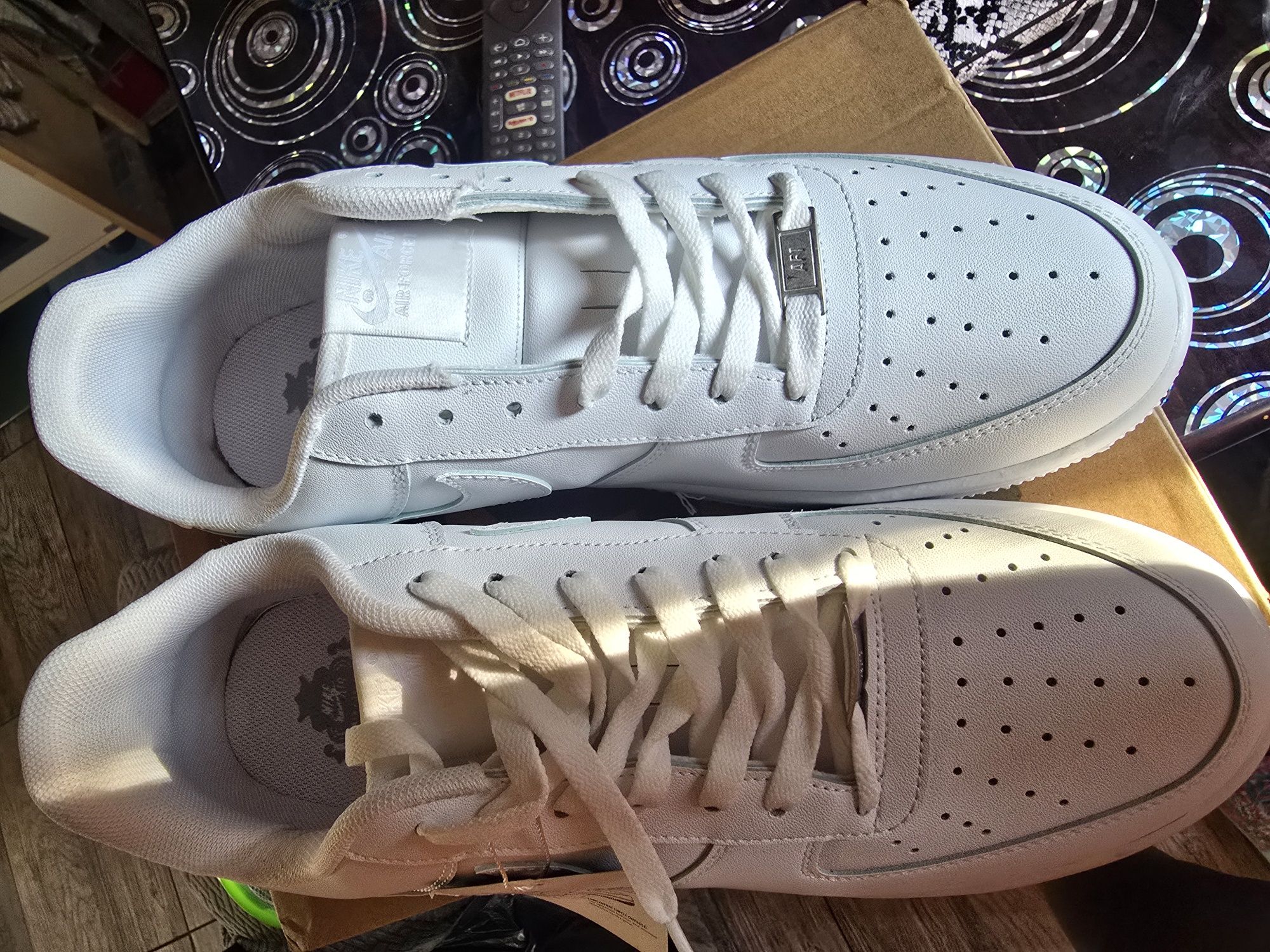 Nike  Air force .