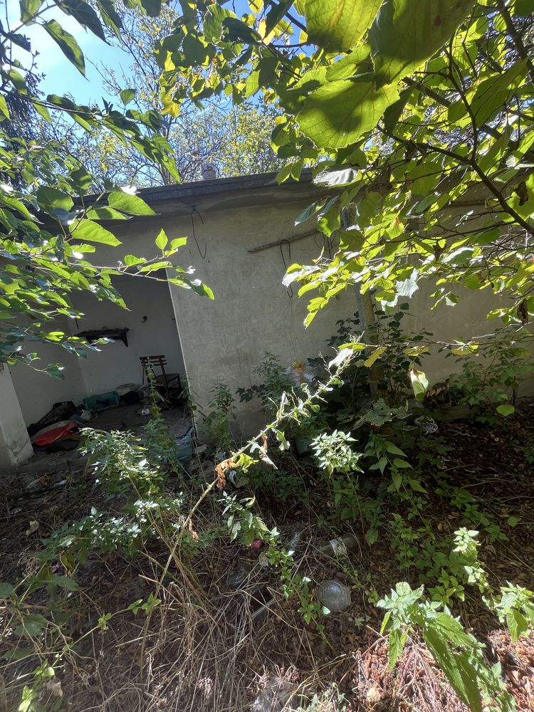 Продава се къща в село Буховци