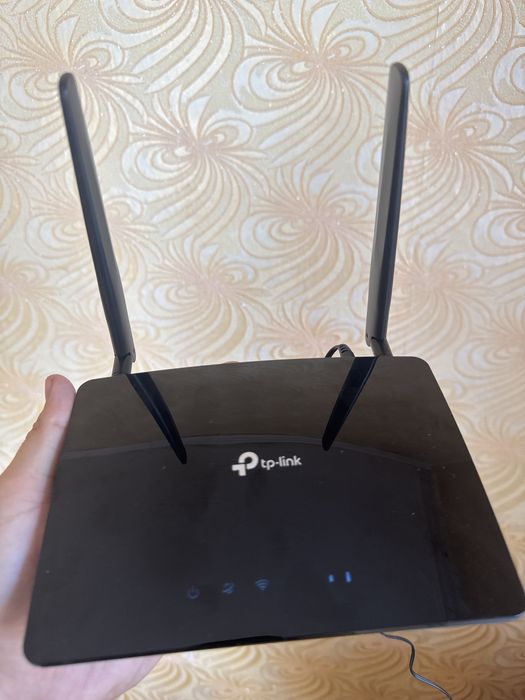 WiFI роутер с сим картой TP-Link MR200