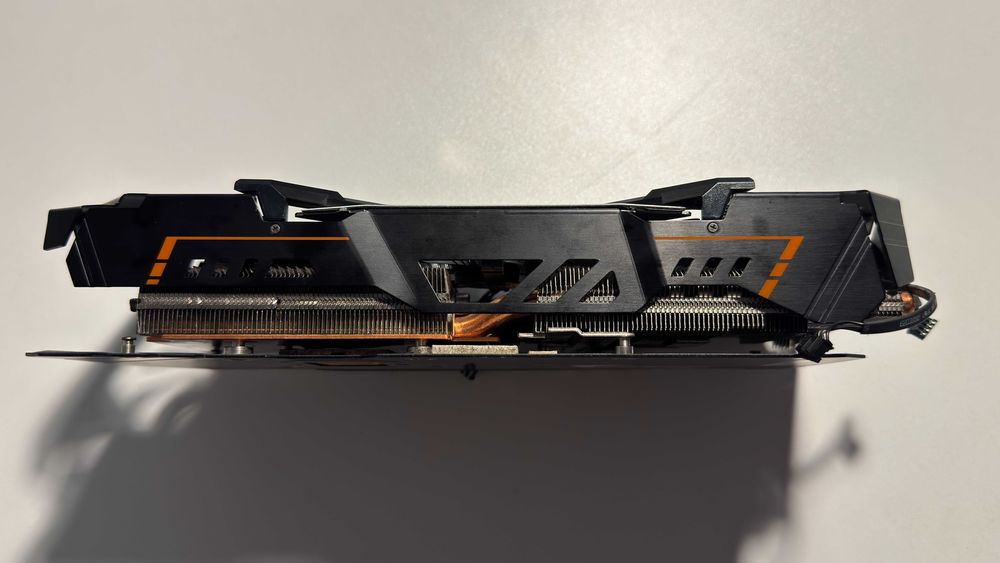 Gigabyte NVIDIA GeForce GTX 1080Ti (само охлаждане)
