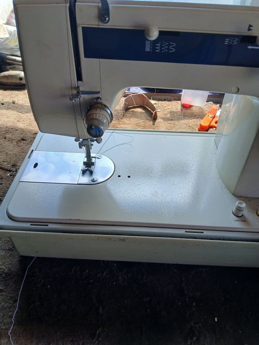 Masina de cusut uz casnic