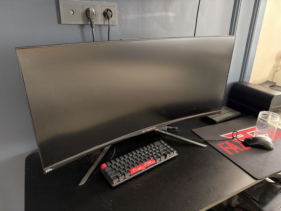 Продам монитор Acer predator