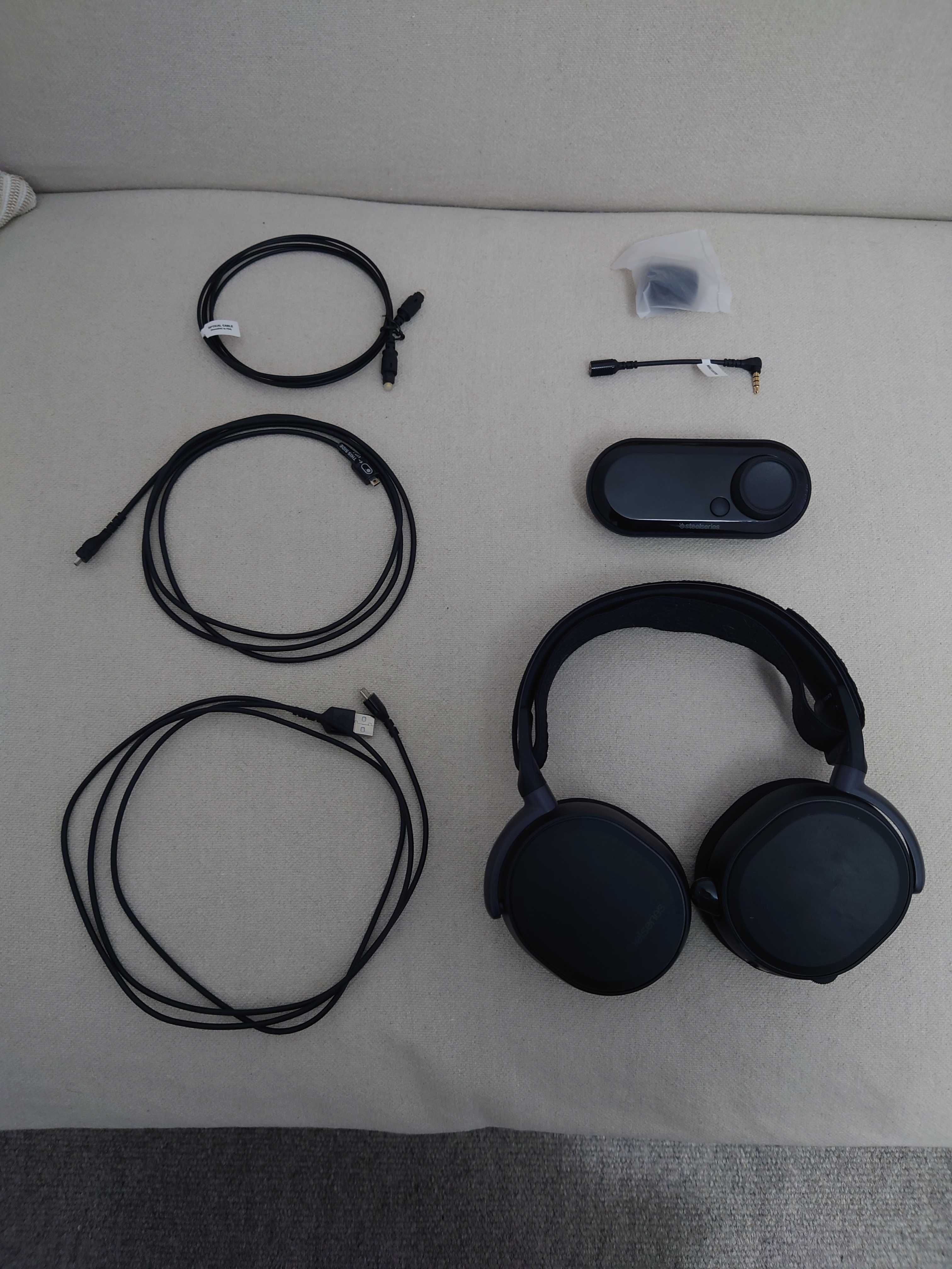 Casti Steelseries Arctis PRO + GameDAC