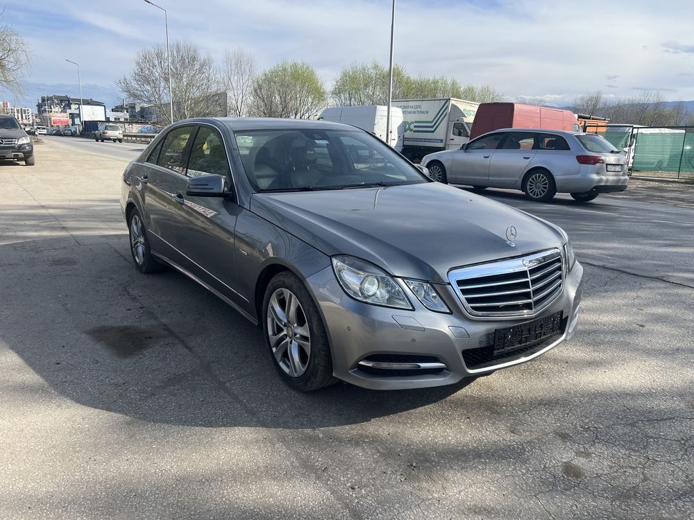 Mercedes E350 CDI 231к. 4MATIC 2010г. на части