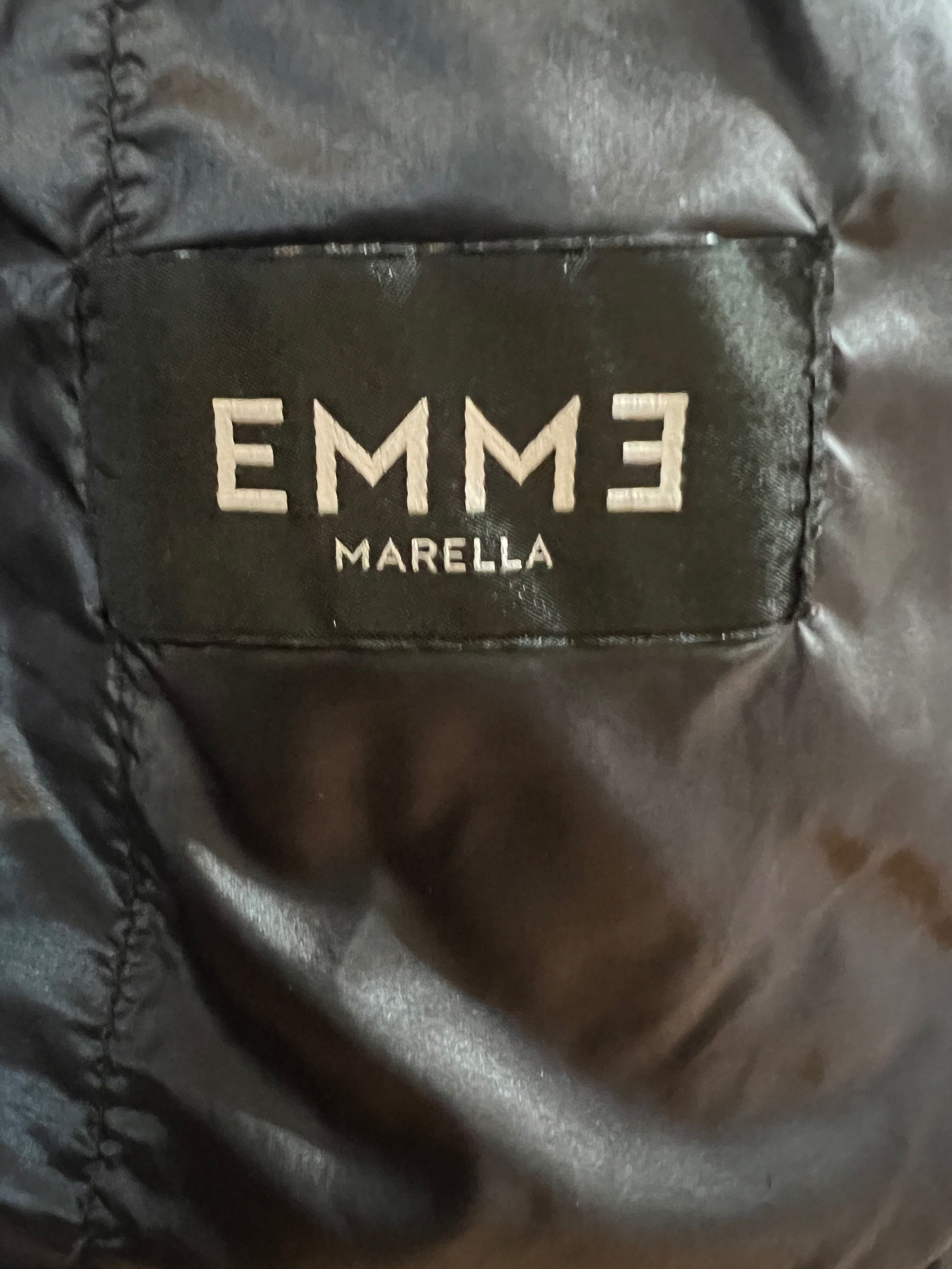 Дамско яке олекотено Marella