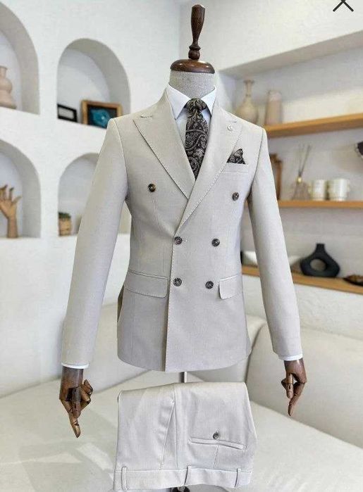 Мужской стильный костюм на заказ из Турции