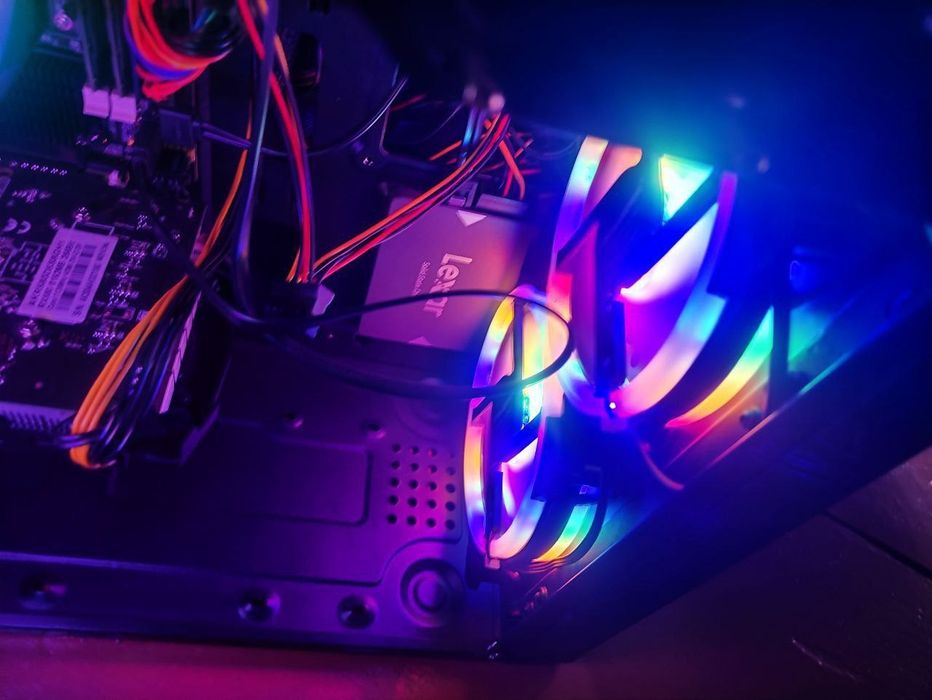 Продам свои компютер