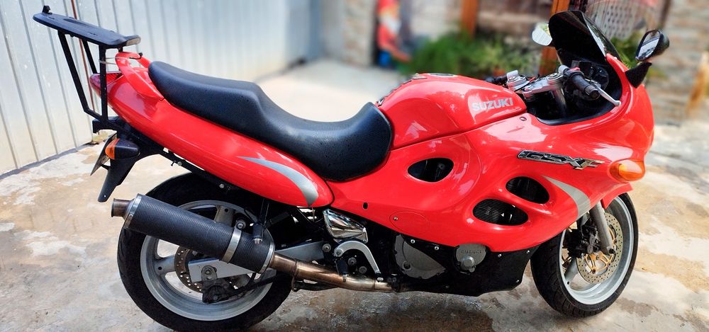 suzuki gsx600f   600cmc 57kw