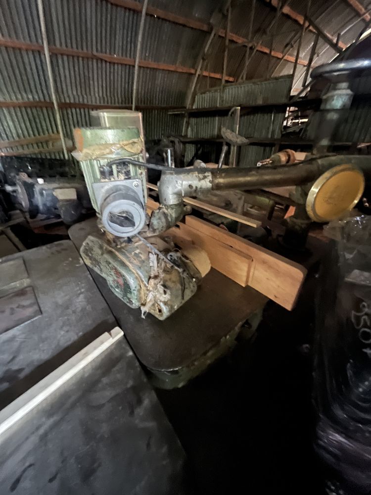 Банциг 5.5kw,фреза,машина за дюбели,циркуляр мебели дърво