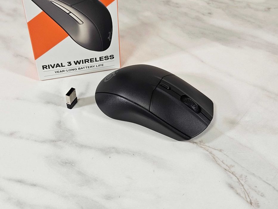 SteelSeries Rival 3 Wireless 400 часа живот на батерията и топ сензор!
