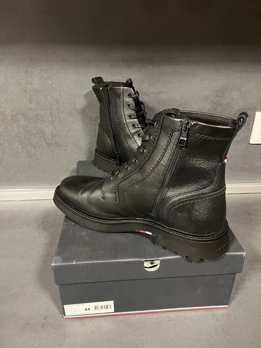 обувки Tommy Hilfiger