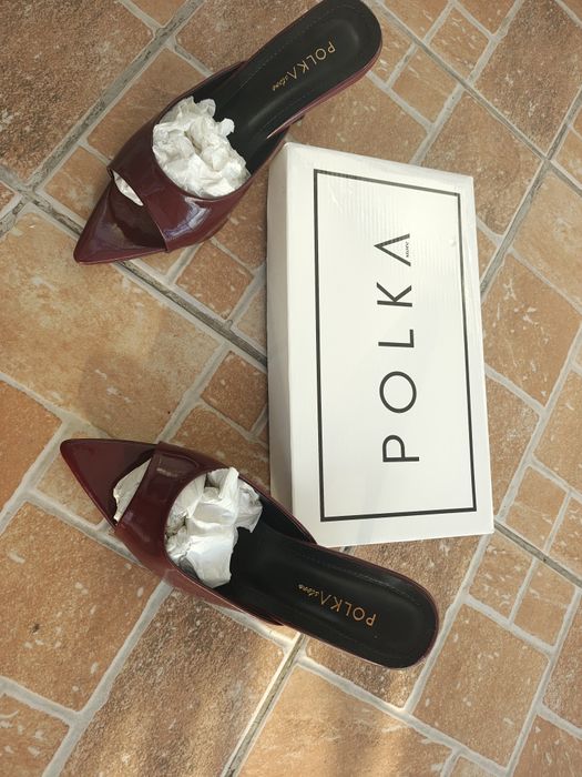 Papuci cu toc eleganti