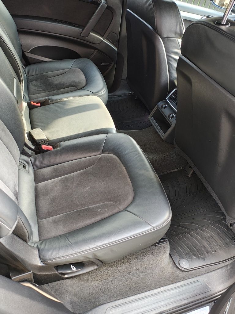 Audi Q7  3.0TDI S-Line