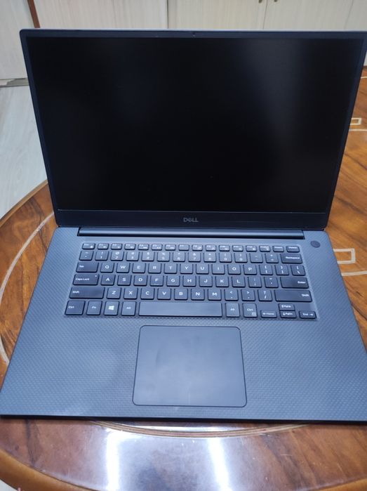 Dell XPS 15 Core i7-9th gen