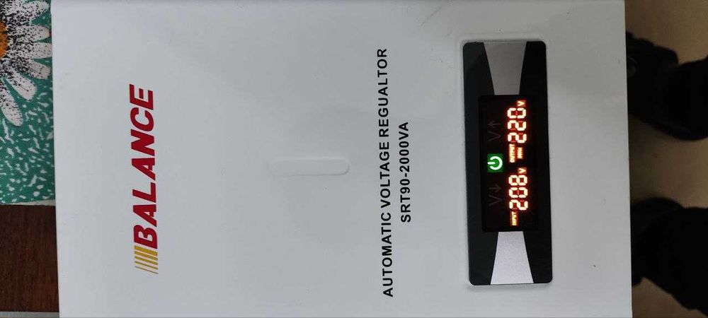Стабилизатор напряжения Релейный Balance 2000 VA (90-275v)