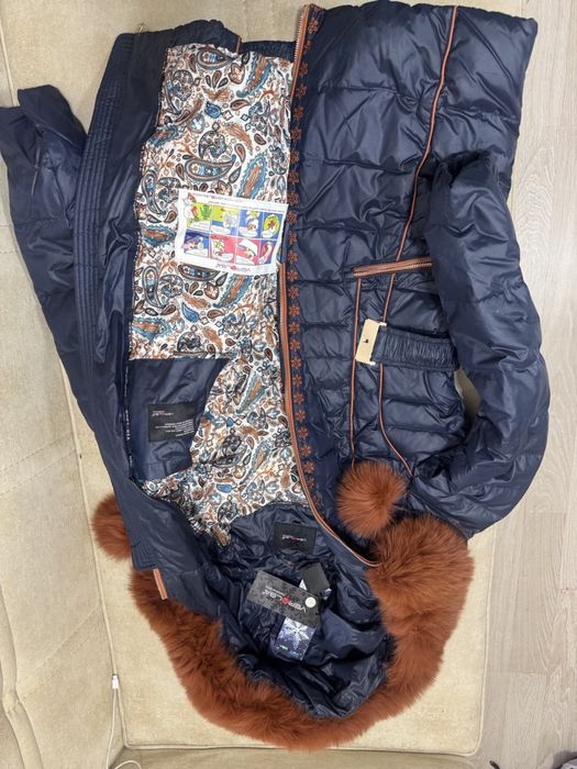 Продается теплая зимняя куртка