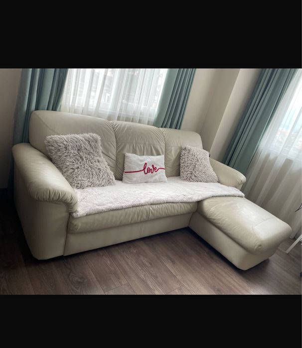 Кожен Диван от ИКЕА много запазен