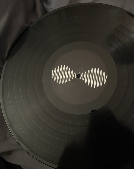 пластинка arctic monkeys