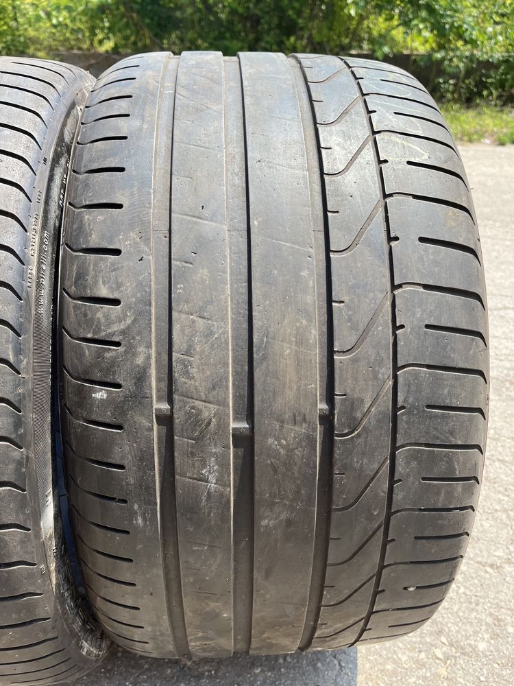 2 бр. летни гуми 305/30/20 Pirelli DOT 2617 4,5 mm