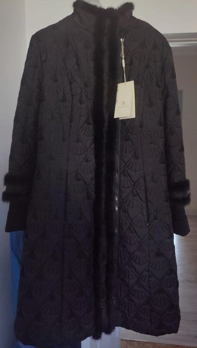 Пальто зимнее продам