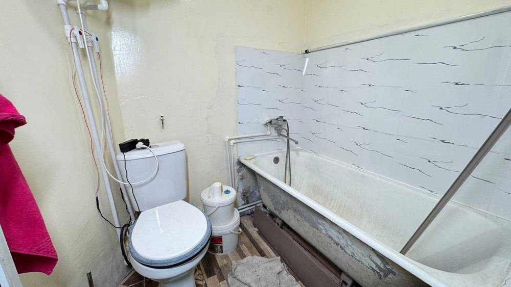 Фрунзиский Хумо клиникаси 1 хонали квартира сотилади.ID: 1200