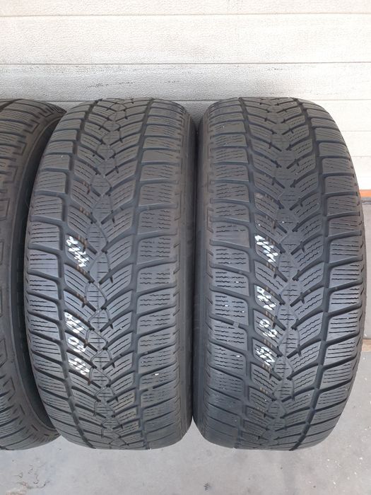 Зимни гуми 4 броя FULDA KristallControlSuv 215 60 R17 дот 4417