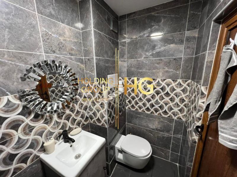 Продава се Тристаен апартамент в Варна, Чайка - 70 кв.м за 3090 €/кв.м - Снимка #3