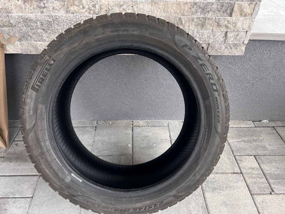 Pirelli Pzero M+S 245.45.18