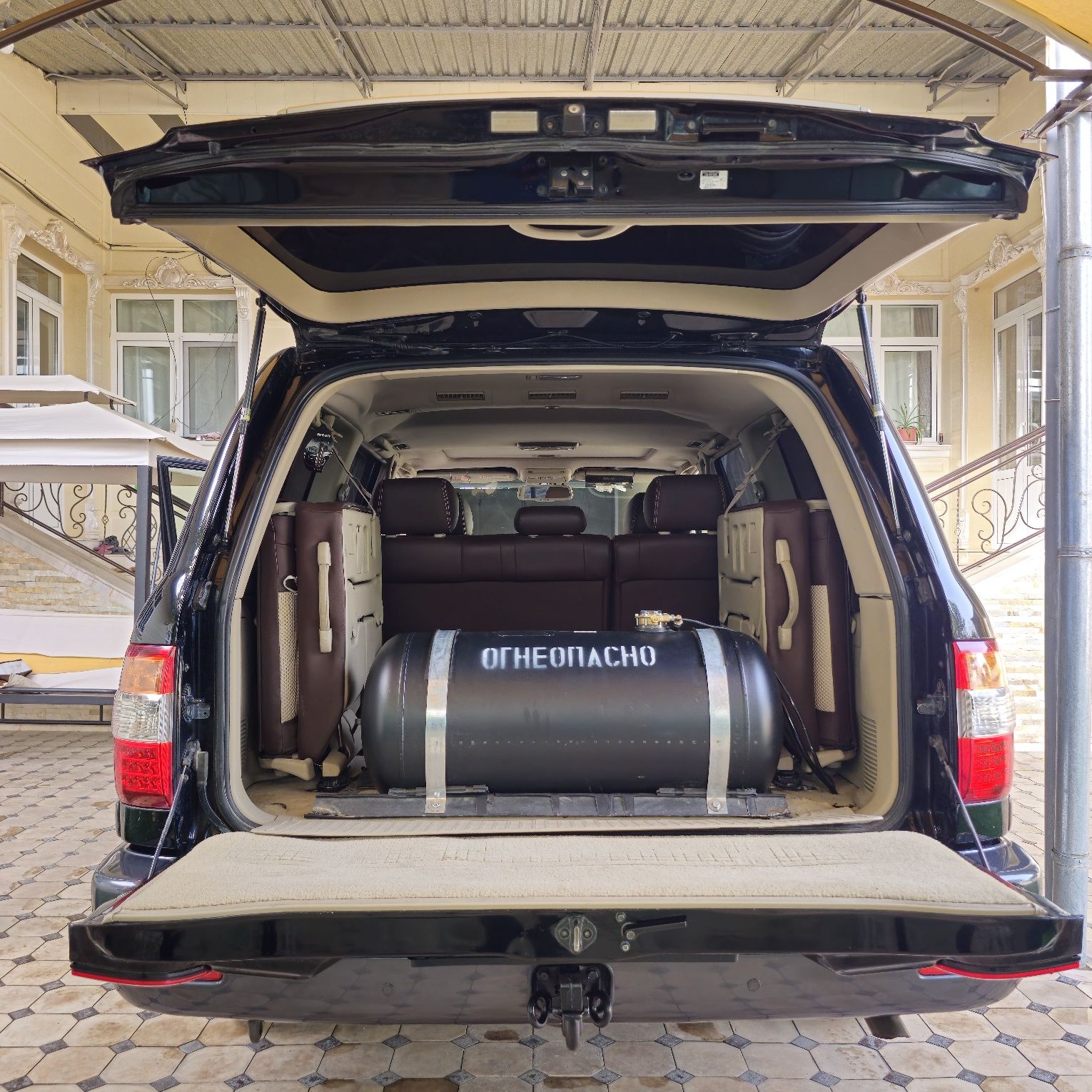 Продается Toyota Land Cruiser 100