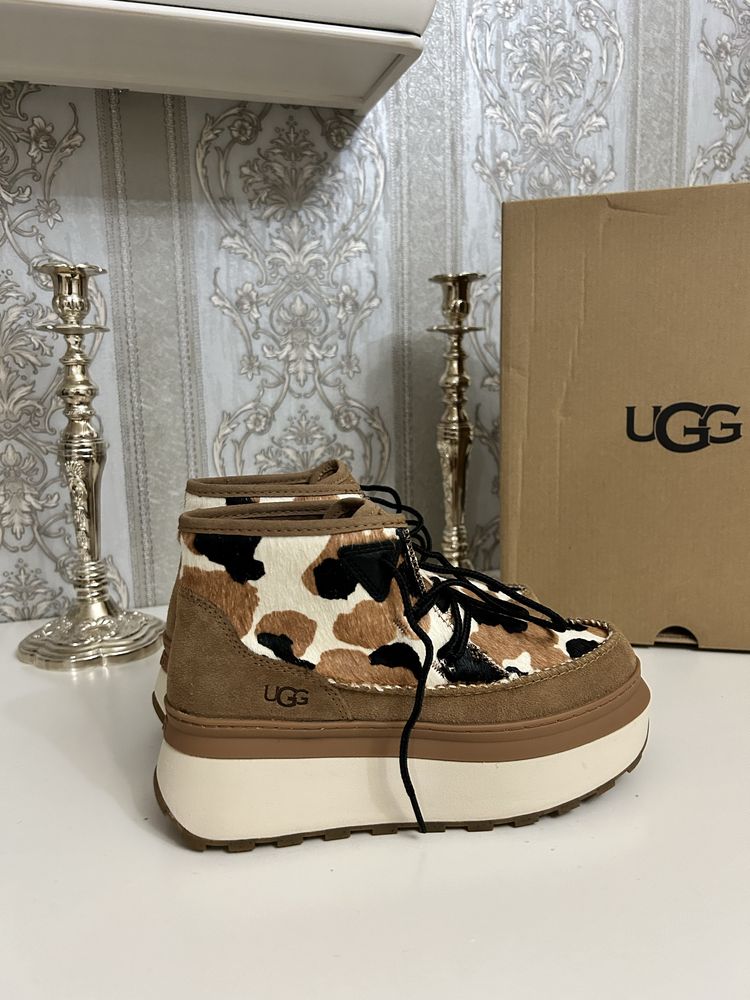 Ghete UGG marimea 36