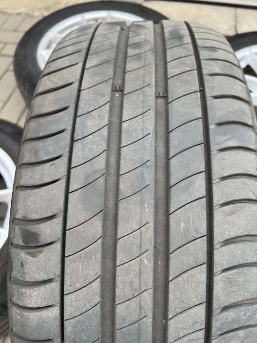 Jante BMW cu anvelope vara 225 55 17