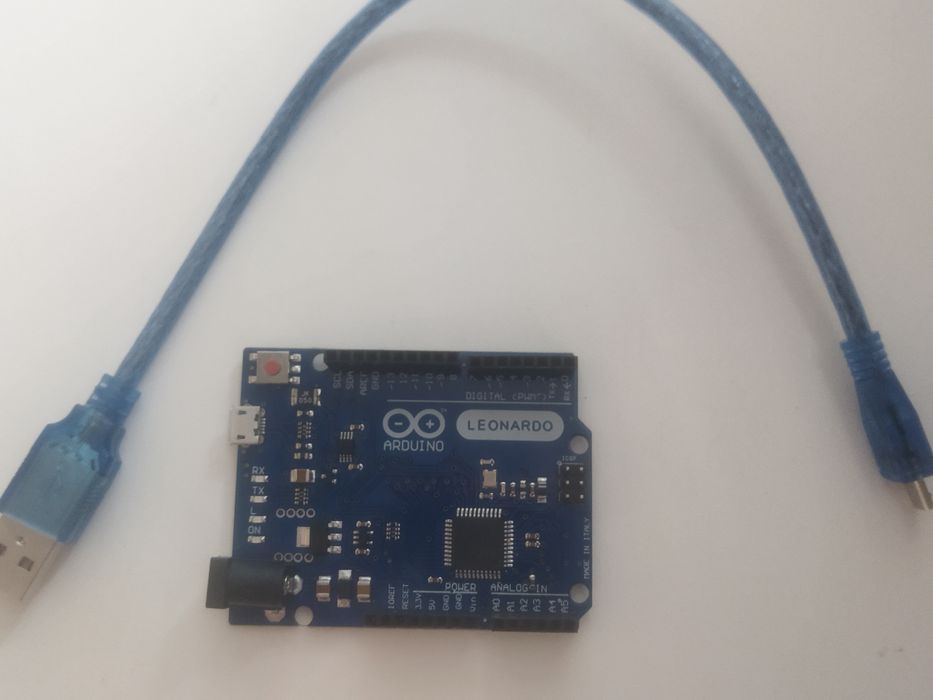 Продам Arduino leonardo