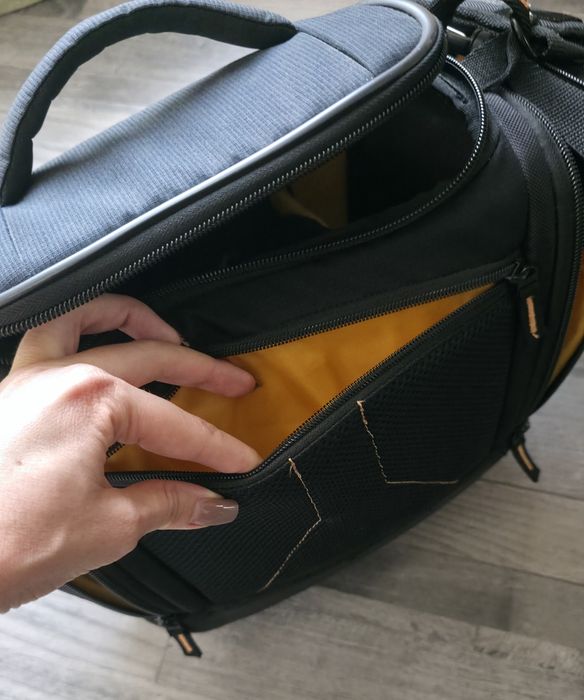 Чанта за фотоапарат Case Logic SLRC - 203